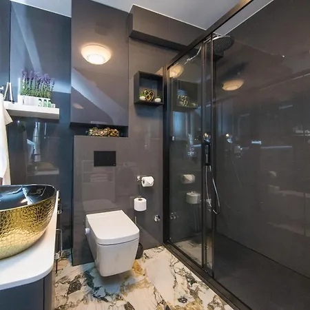 Luxury Edi *