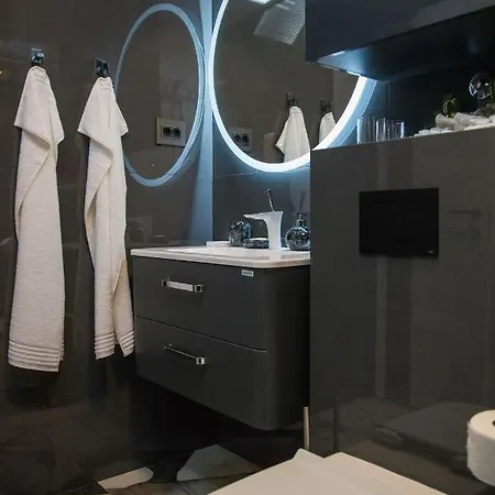 아파트 Luxury Edi