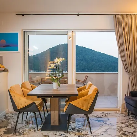 Luxury Edi Apartmán *